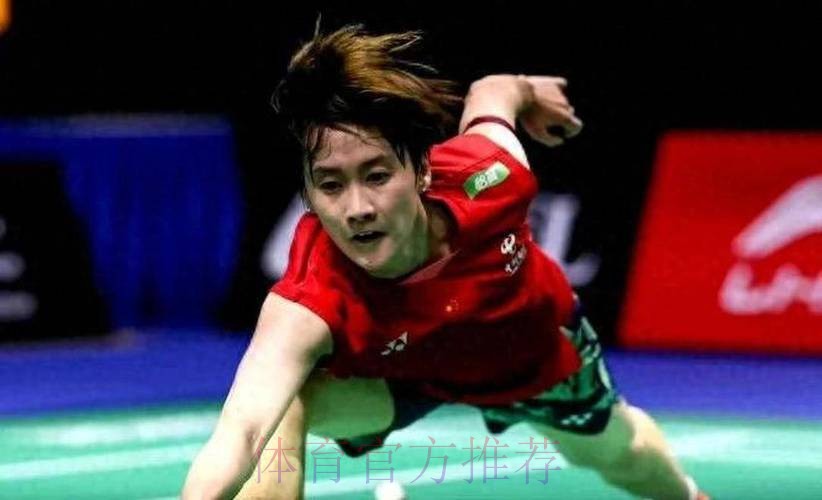 石宇奇晋级四强 陈雨菲赢球后退赛 石宇奇晋级四强 陈雨菲赢球后退赛