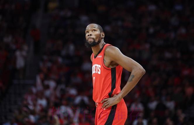 开拓者再胜火箭!杨瀚森替补2+1+1杜兰特30+12 开拓者再胜火箭!杨瀚森替补2+1+1杜兰特30+12